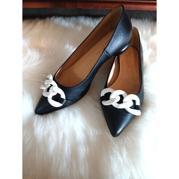 Beautiisoles Leather Chain Pointed Flats Women's 6.5 Made in Italy Navy/White - Picture 2 of 10